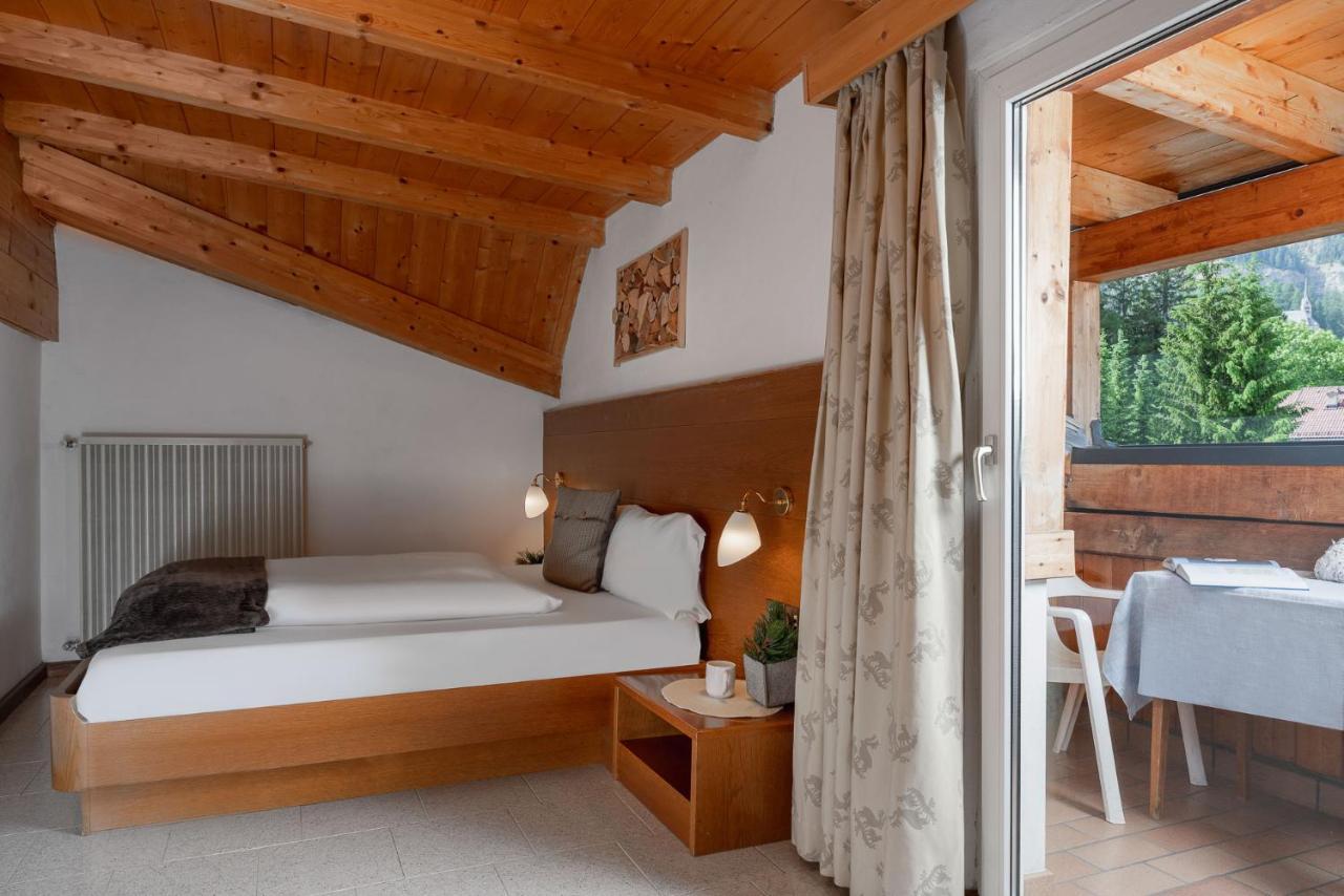 A. Paolo Apartments Vigo di Fassa Ngoại thất bức ảnh