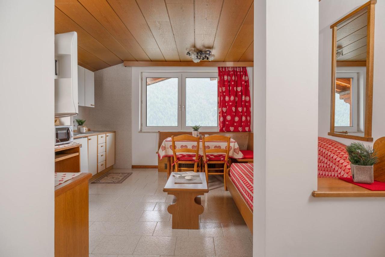A. Paolo Apartments Vigo di Fassa Ngoại thất bức ảnh