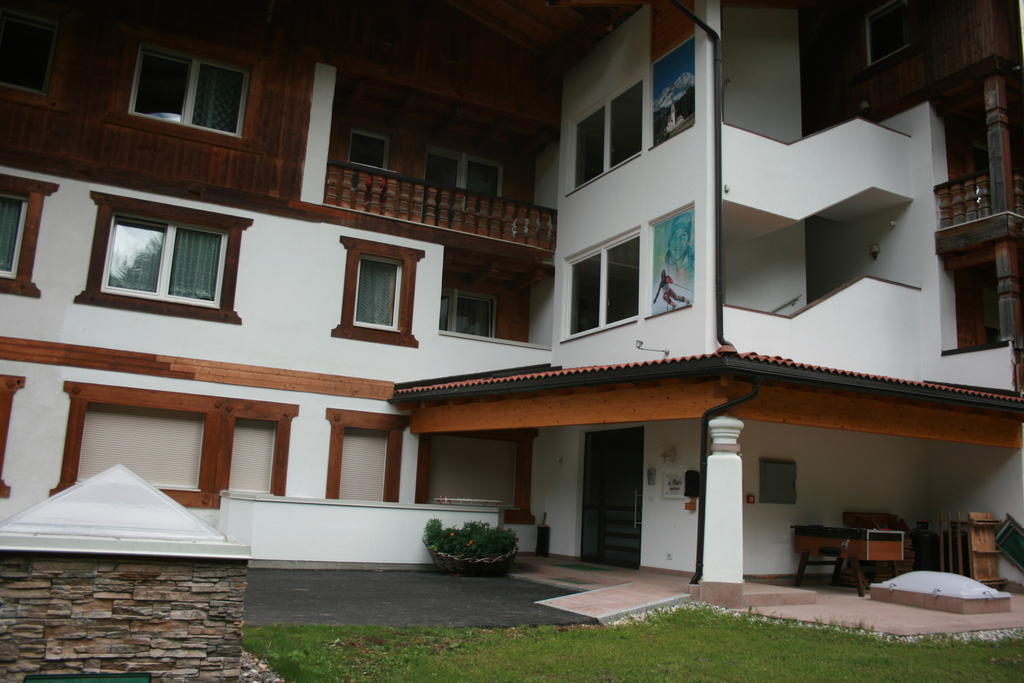 A. Paolo Apartments Vigo di Fassa Ngoại thất bức ảnh