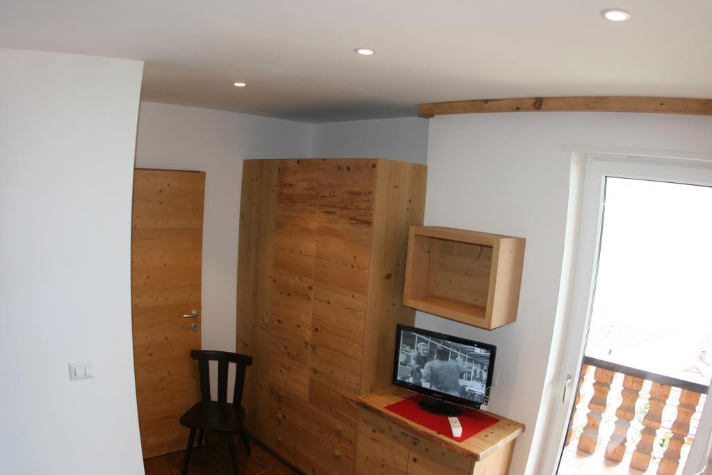 A. Paolo Apartments Vigo di Fassa Ngoại thất bức ảnh