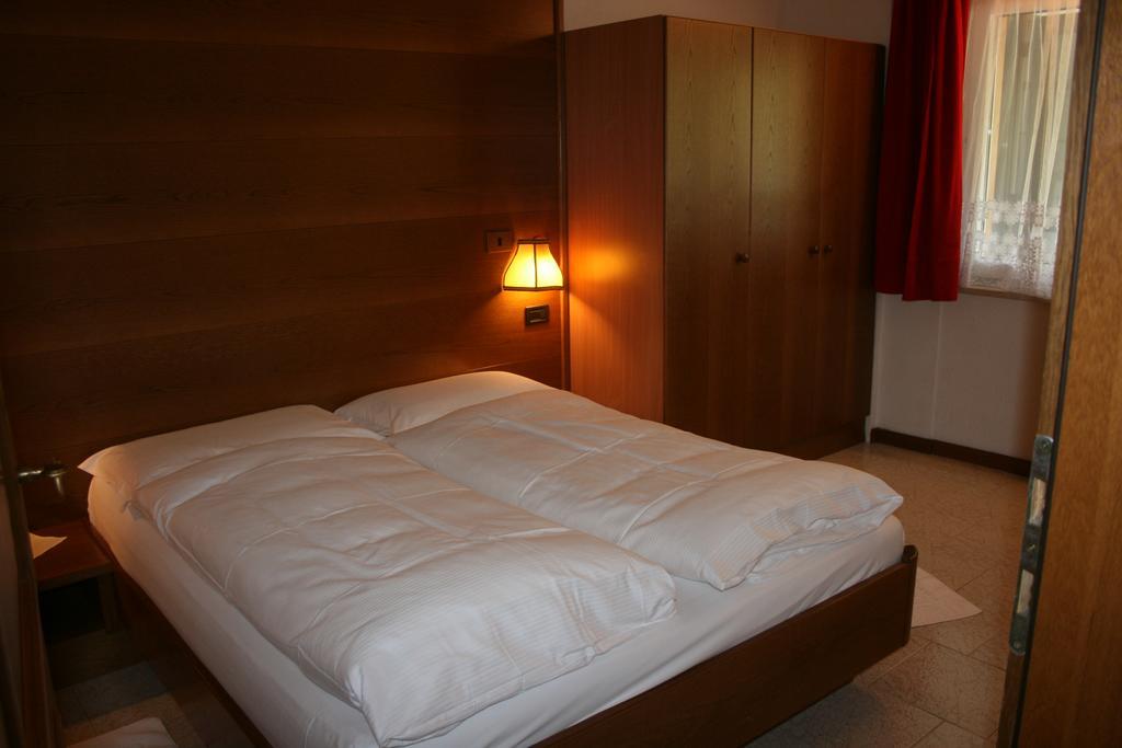 A. Paolo Apartments Vigo di Fassa Ngoại thất bức ảnh
