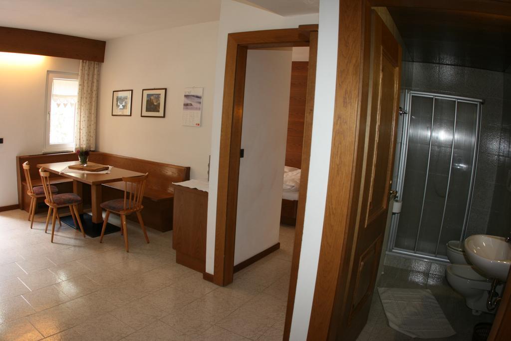 A. Paolo Apartments Vigo di Fassa Ngoại thất bức ảnh