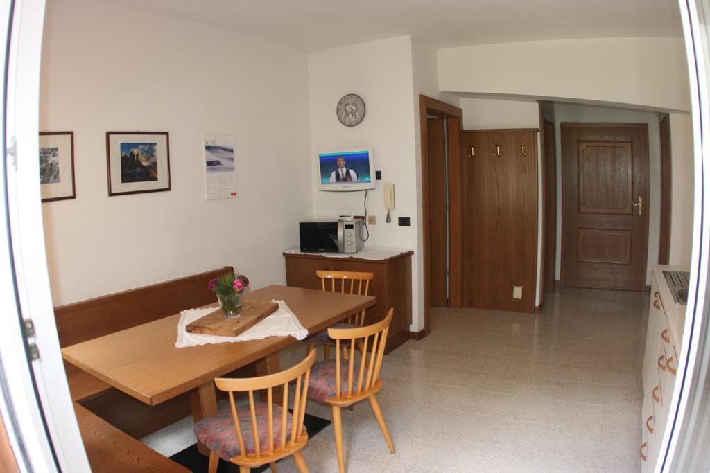 A. Paolo Apartments Vigo di Fassa Ngoại thất bức ảnh