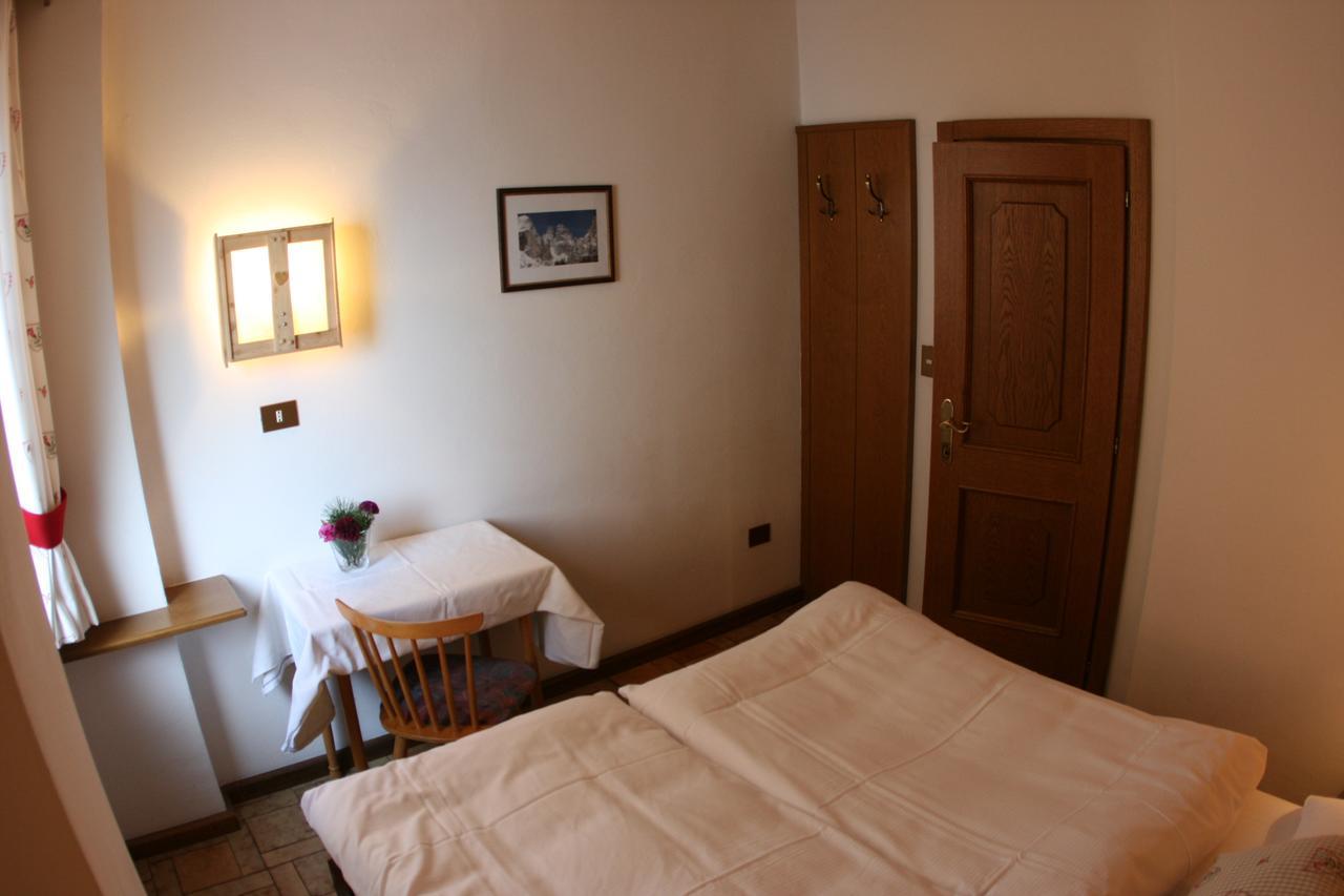 A. Paolo Apartments Vigo di Fassa Ngoại thất bức ảnh
